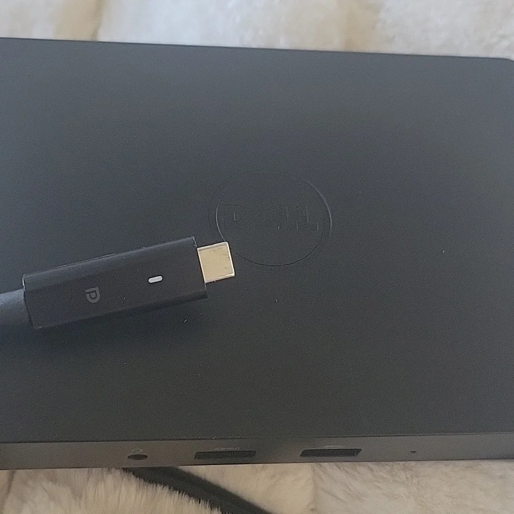 Dell Dock (Usb-C) with 180W AC Adapter